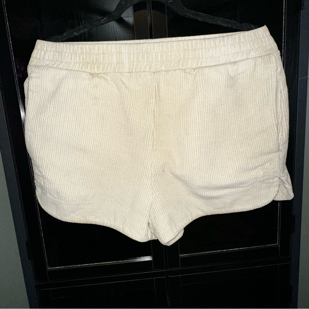 UEC She + Sky Cream Cream Corduroy Shorts with Pockets Sz Small